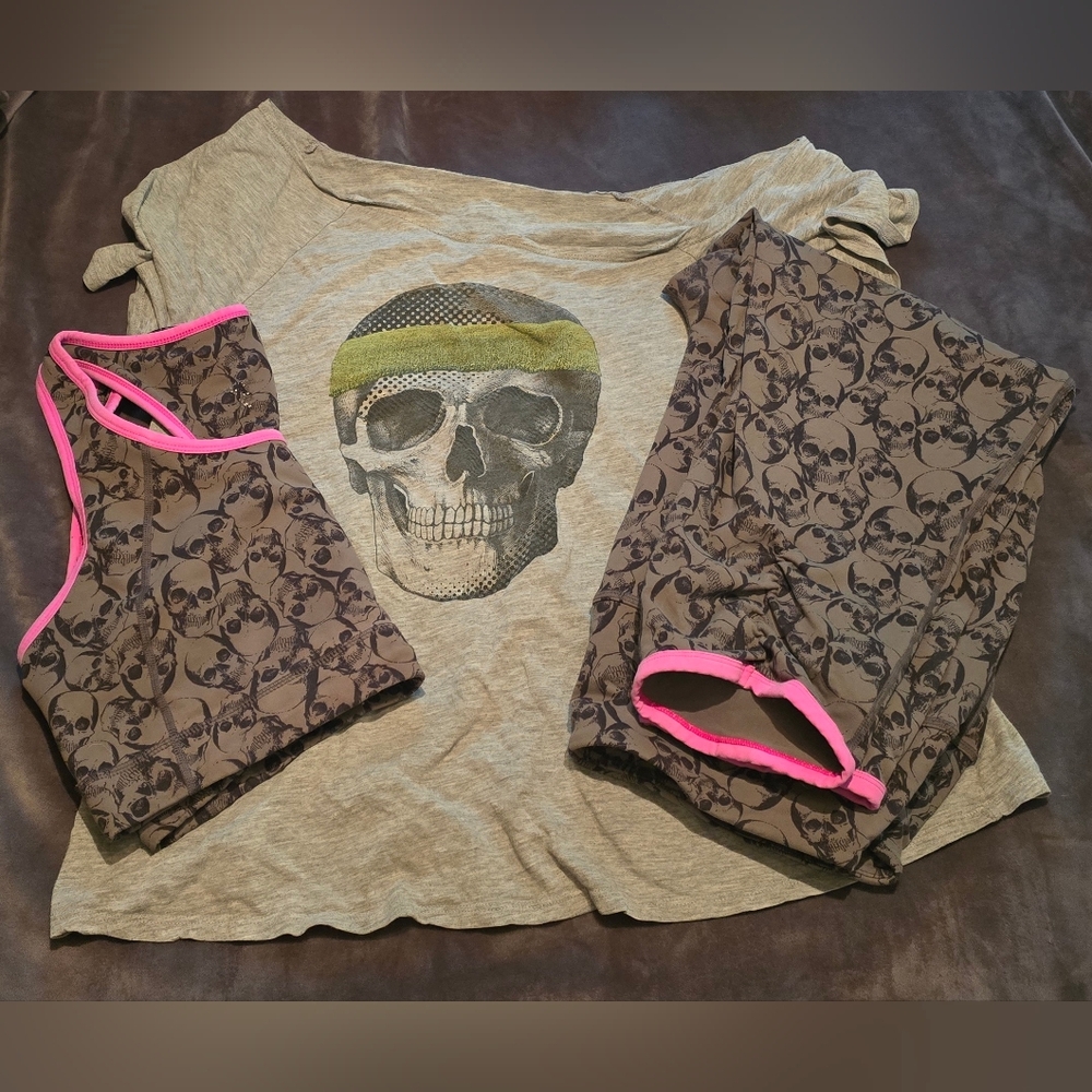 Torrid Vintage 2015 Skull 80s Sweatband Workout Set Top Sports Bra Crop Leggings